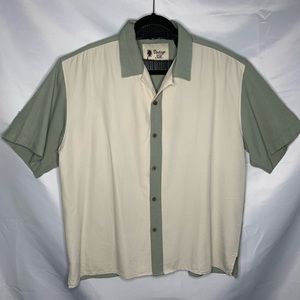 Green and White Casual Button Down Shirt with Two-Tone Design